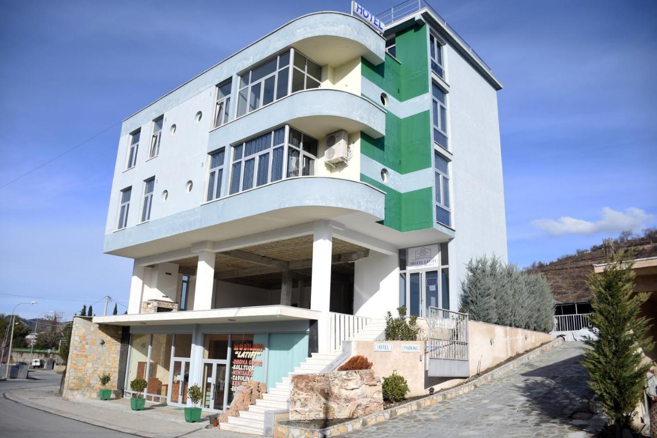 Hotel Latifi Gramsh Exterior foto
