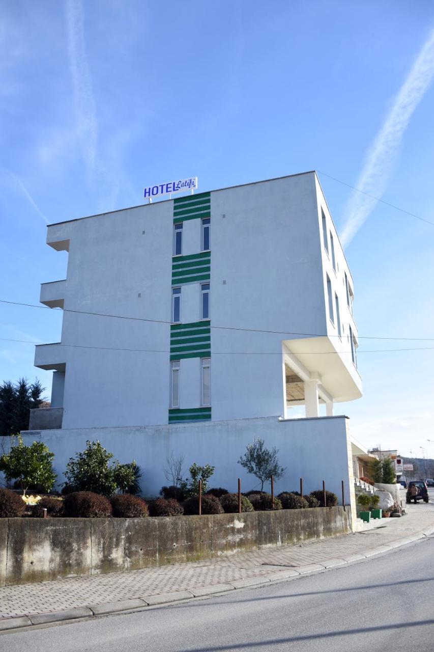 Hotel Latifi Gramsh Exterior foto